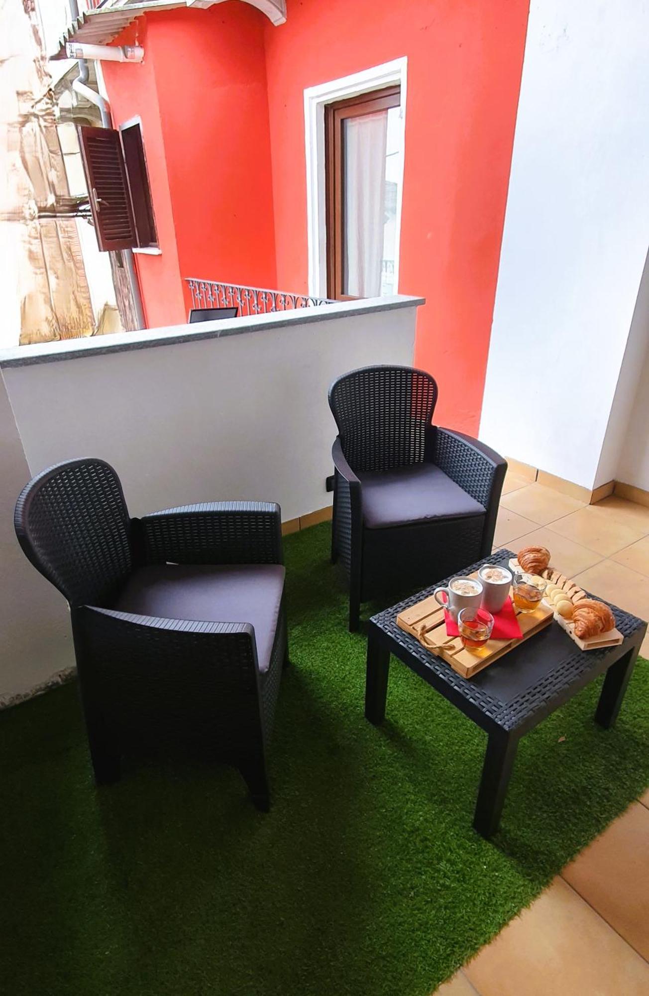 Host Civico 4 Apartment Montafia Екстериор снимка